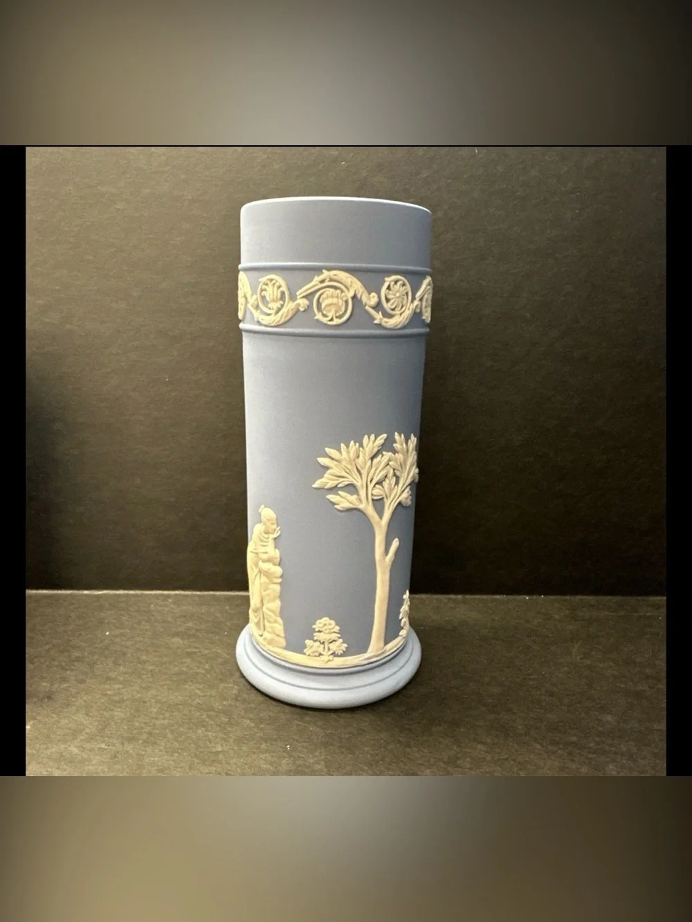 Wedgwood Spill Vase Blue White Jasperware 6.5